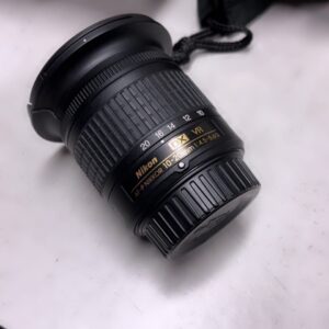 Nikon AF-P 10-20mm DX VR, Weitwinkel-Zoomobjektiv inkl. Gegenlichtblende und OVP. | Zustand: Sehr Gut