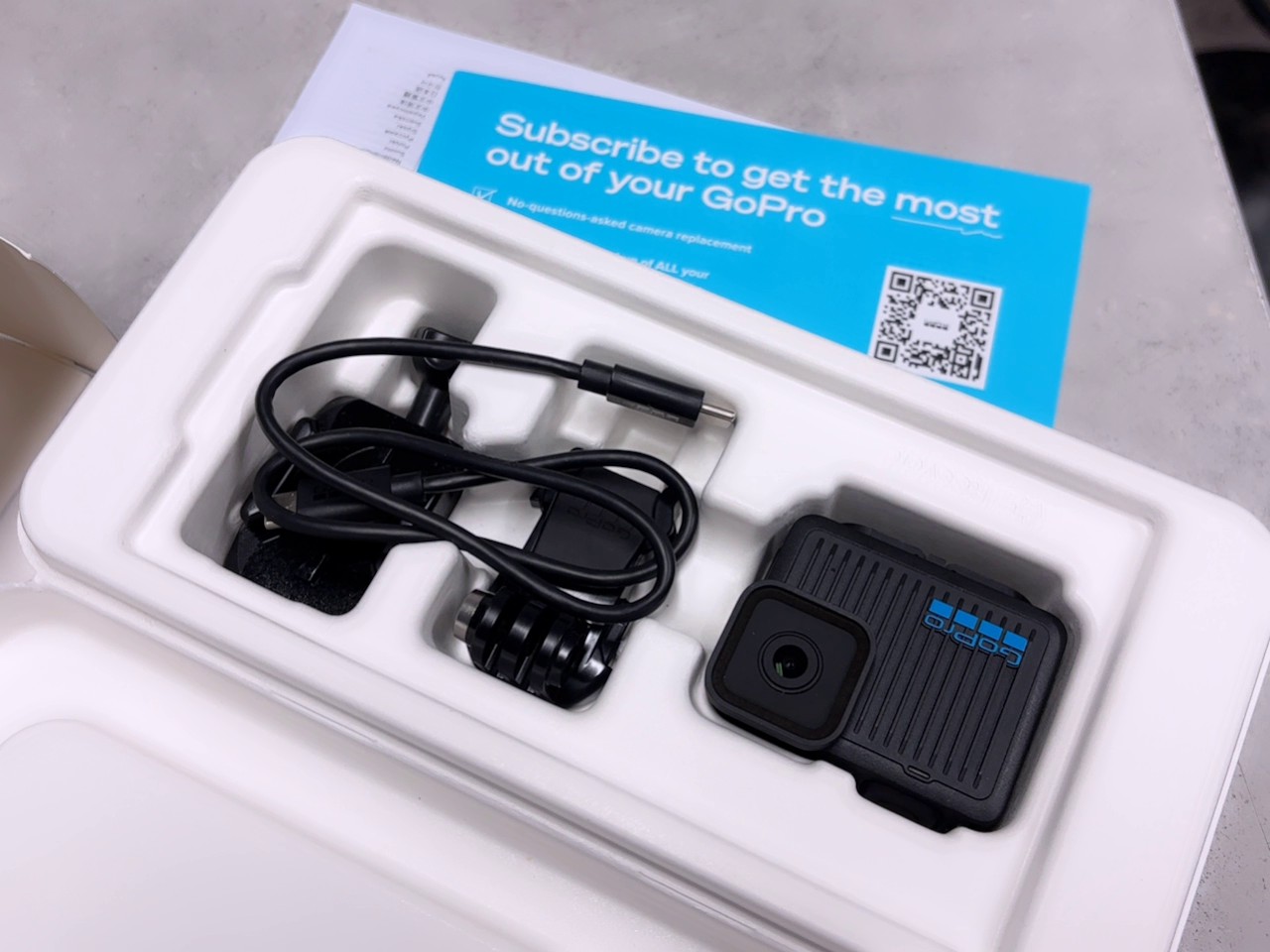 GoPro HERO 4K Schwarz, Inkl. Kabel und Halterung, | Zustand: Sehr Gut – Bild 3