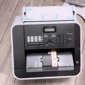 Brother FAX-2840 Weiß/Schwarz, Laserfax | Kopierer, 33.600 bps, 250 Blatt Kassette, 400 Seiten Speicher. | Zustand: Wie Neu