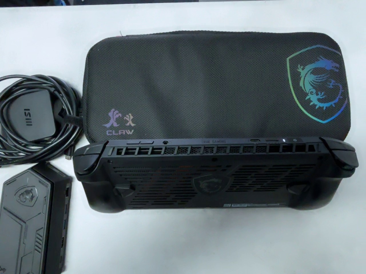 MSI Claw A1M-059, Handheld Gaming PC mit Core Ultra 7 155H, 16GB RAM, 1TB SSD, inkl. Ladegerät und Tasche. | Zustand:: Gut | Farbe: schwarz – Bild 4