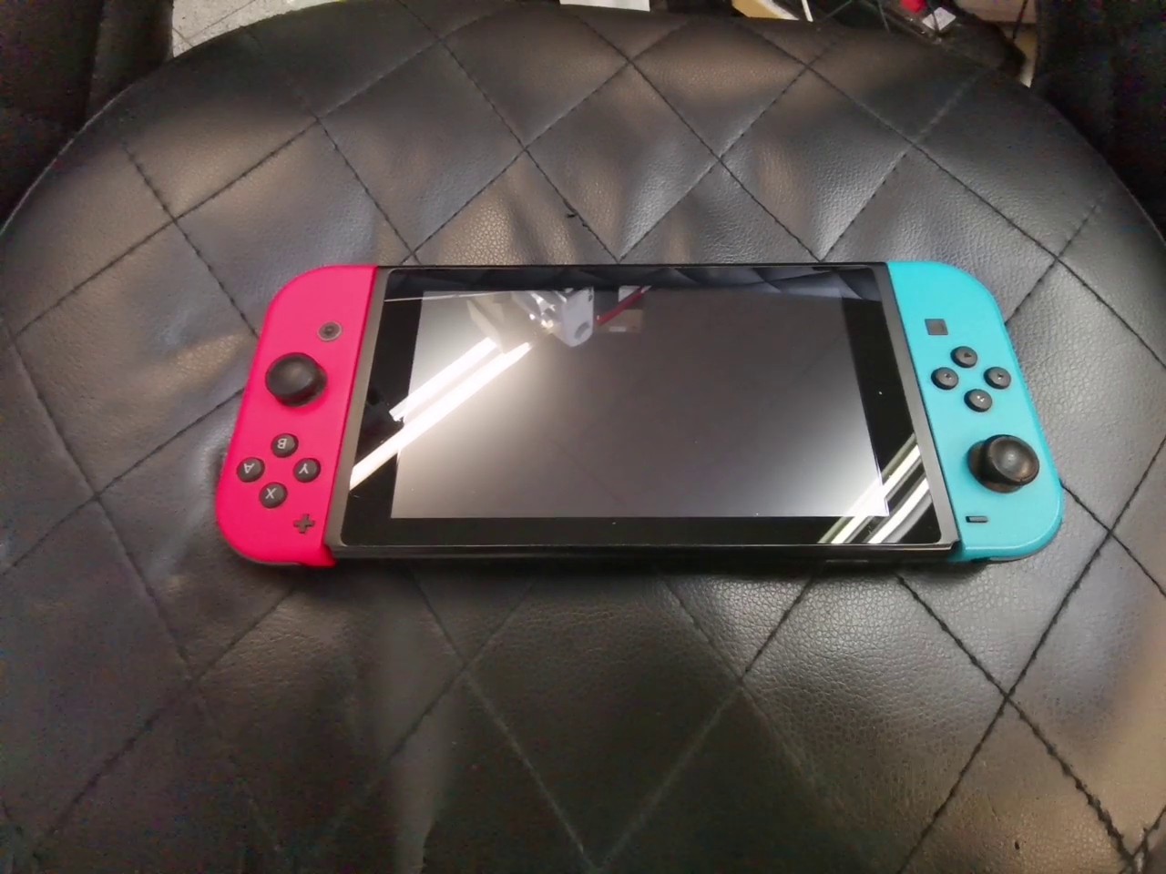 Nintendo Switch, Ohne Ladegerät | Zustand: Gut | Farbe: schwarz – Bild 2