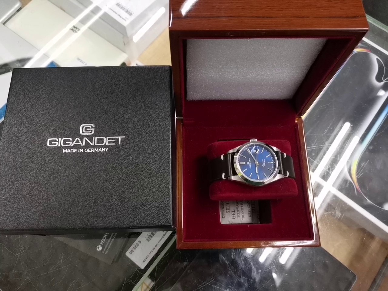 Gigandet Evermatic G200-003M blau, Automatikwerk Sellita SW200-1, Saphirglas, Made in Germany, mit Box | Zustand: Sehr Gut – Bild 2