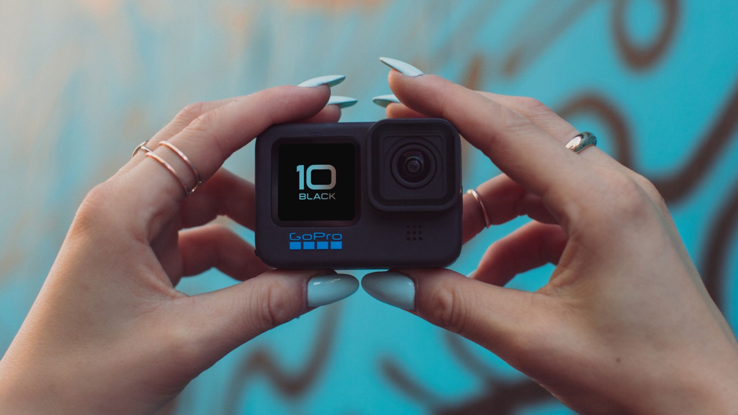 GoPro Hero10 Black, Schwarze Action-Kamera mit Tasche, 5.3K Video, HyperSmooth 4.0. | Zustand: Sehr Gut – Bild 3