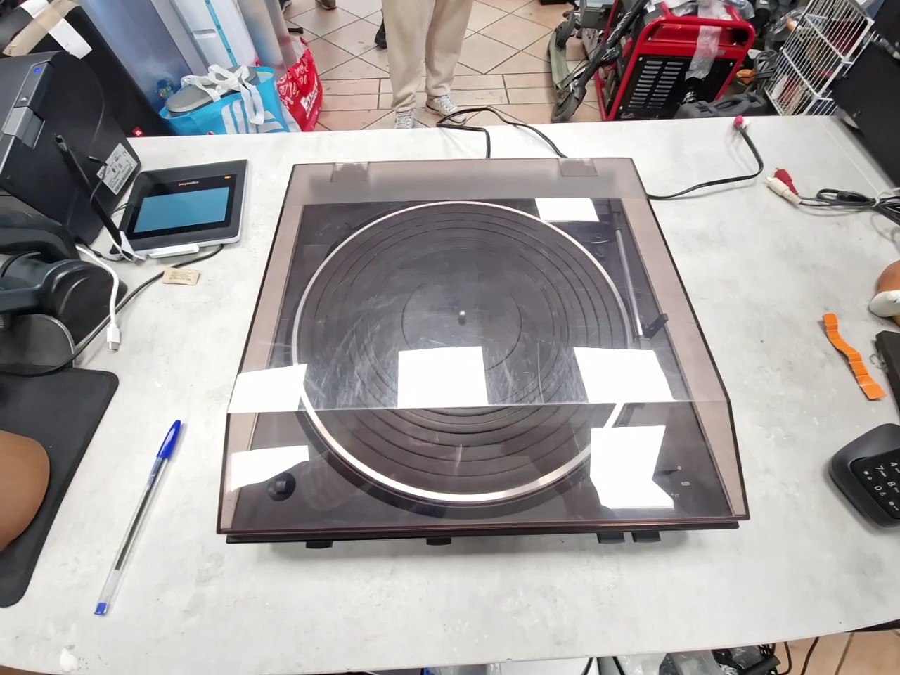 Denon DP-200USB, Vollautomatischer Plattenspieler mit USB-Anschluss zur Digitalisierung von LPs. | Zustand: Sehr Gut