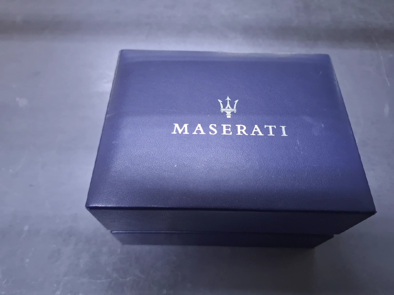 Maserati R8873621013 Successo Chronograph, ovp, batterie leer | Zustand: Sehr Gut – Bild 4