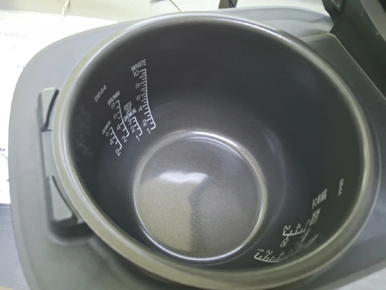 Zojirushi NW-QAQ18 IH Reiskocher, 1.8L, IH-Technologie, 15 Menüs, inkl. Dämpfeinsatz, Made in Japan. | Zustand: Sehr Gut – Bild 6