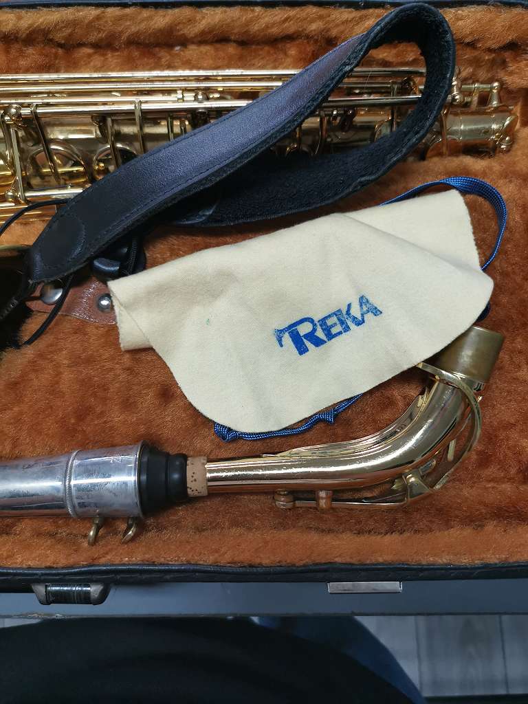 Antigua Winds Altsaxophon inkl. Koffer, Antigua Winds Altsaxophon mit Seriennummer LA1028456, Vintage-Optik, inkl. Koffer und Zubehör. | Zustand: Gut – Bild 4