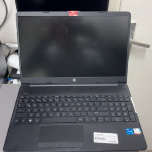 HP 15-dw3254ng, i5-1135G7, 8GB RAM, 500GB SSD, Schwarz, guter Zustand laut Aufkleber | Zustand: Sehr Gut