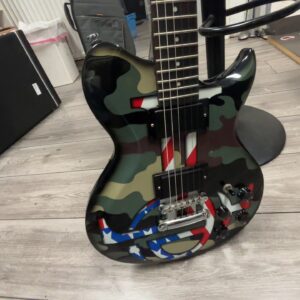 Washburn WI-64ANC Nick Catanese Camo, Aktive Randall Humbucker, Buzz Feiten System, Grover Mechaniken | Zustand: Gut