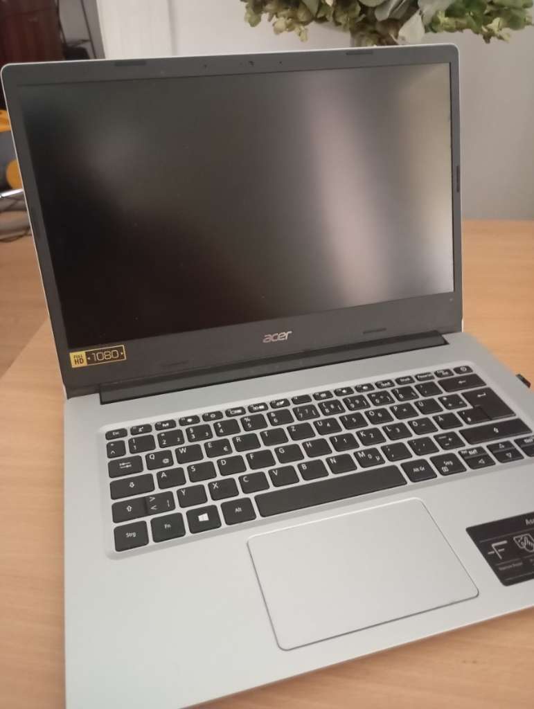 Acer Aspire A114-21 4/128GB Win11, Acer Aspire 14 Zoll Laptop mit AMD 3020e, 4GB RAM, 128GB SSD und Windows 11 Home. | Zustand: Sehr Gut – Bild 2