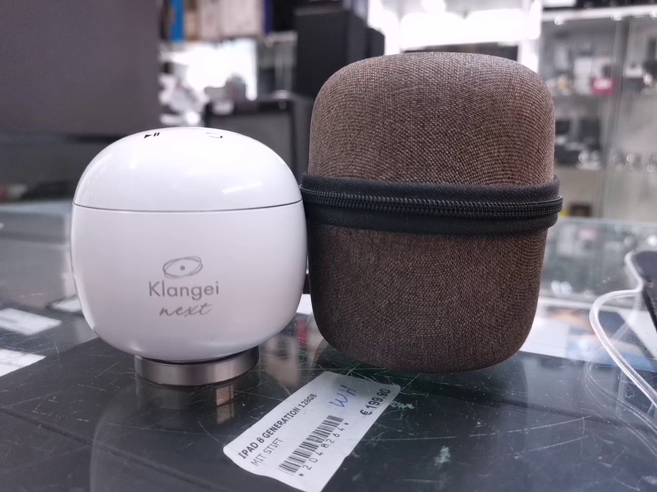 Klangei next Weiß, Vibrationslautsprecher mit Bedienelementen, inkl. Transporttasche und microSD-Slot. | Zustand: Sehr Gut