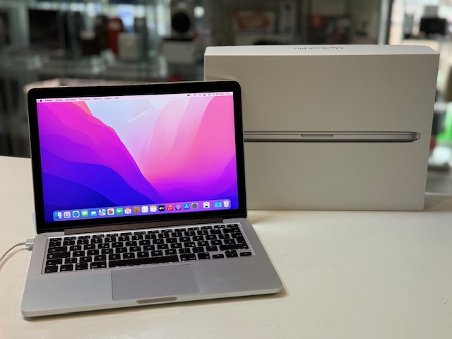 Apple MacBook Pro 13" 2015, Retina, i5, 8GB | 128GB SSD, mit OVP und Ladegerät, 327 Zyklen | Zustand: Sehr Gut – Bild 2