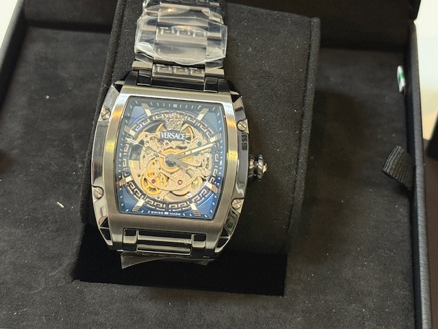 Versace Dominus Skeleton VE9J00224, Automatik, blaues Skelett-Zifferblatt, Gunmetal, mit Zertifikat | Zustand: Wie Neu – Bild 4
