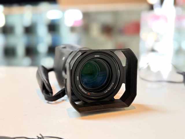 Sony FDR-AX100E 4K Camcorder, Mit Ladegerät, 2 Akkus, Anleitung, Tasche | Zustand: Gut – Bild 6