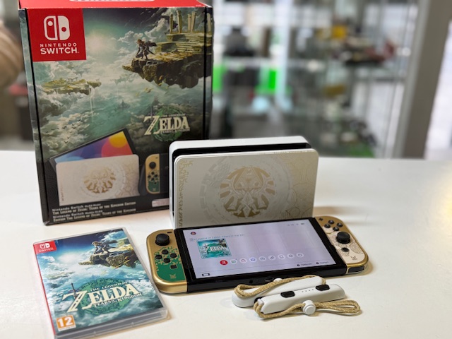 Nintendo Switch OLED Zelda TotK Edition, Special Edition mit Dock, Joy-Cons, Ladegerät, Mit Spiel | Zustand: Sehr Gut | Farbe: schwarz – Bild 3