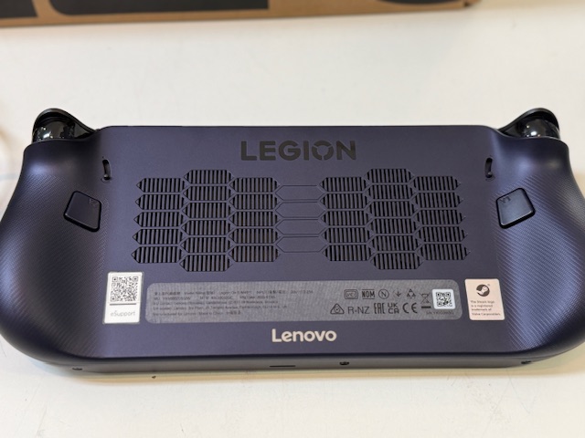 Lenovo Legion Go 512GB, Handheld Gaming PC mit Ryzen Z1 (oder Z1 Extreme), 16GB RAM, 512GB SSD, inkl. Verpackung. | Zustand: Sehr Gut | Farbe: schwarz – Bild 5