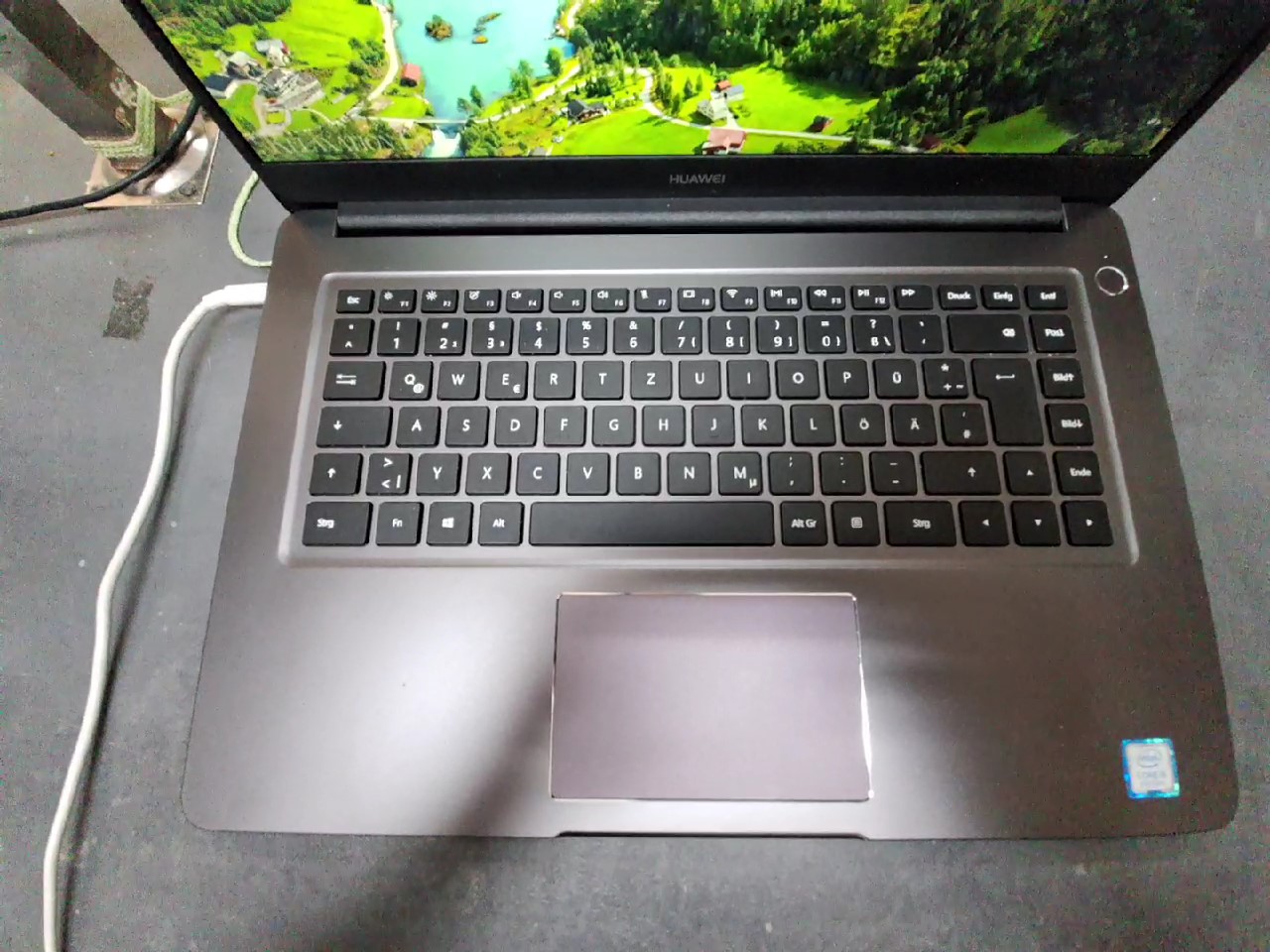 Huawei Matebook D 15 i5-8250U 8GB 256GB, 15,6 Zoll DE Laptop mit i5-8250U, 8GB RAM, 256GB SSD und Ladegerät. | Zustand: Sehr Gut – Bild 3