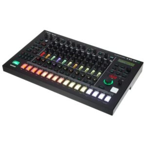 Roland TR-8S, Rhythm Performer Drum Machine mit ACB, Samples und 8 Analogausgängen. | Zustand: Sehr Gut