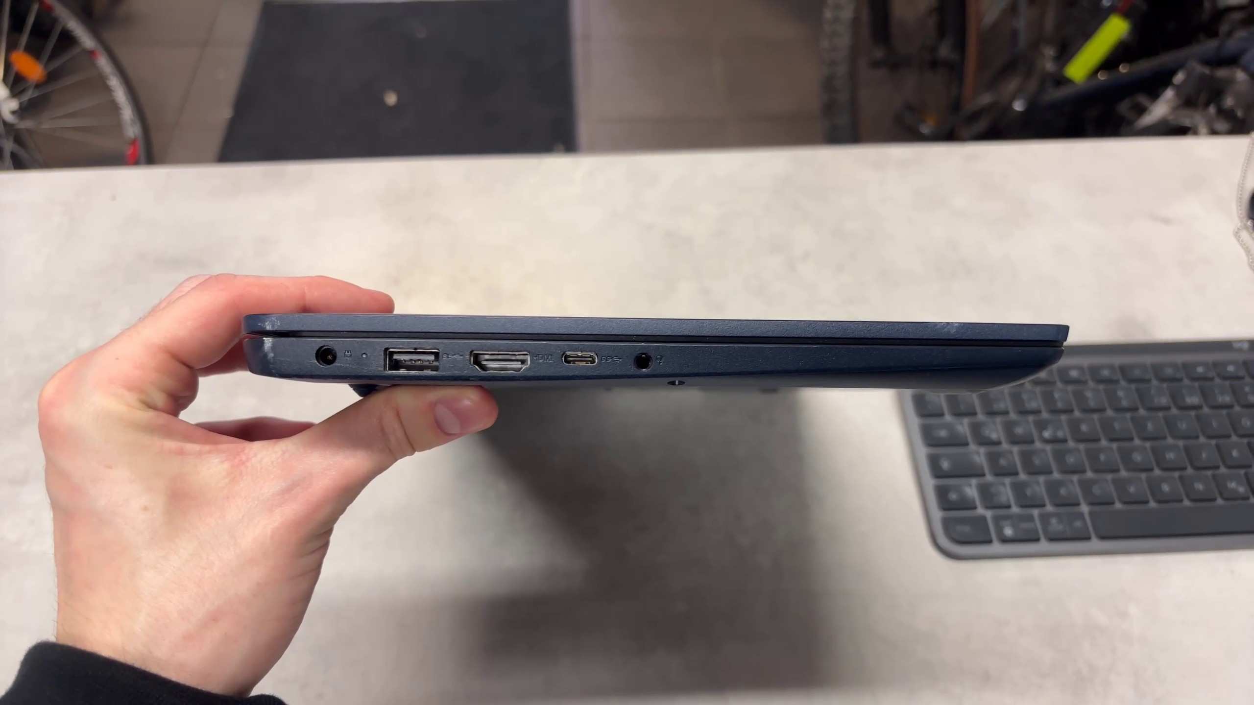 Lenovo IdeaPad 1 14IGL7 Abyss Blue, Intel Celeron N4020, 4GB RAM, 128GB SSD, Windows 10, inkl. Ladegerät, Zustand: Sehr gut | Zustand: Sehr Gut – Bild 5