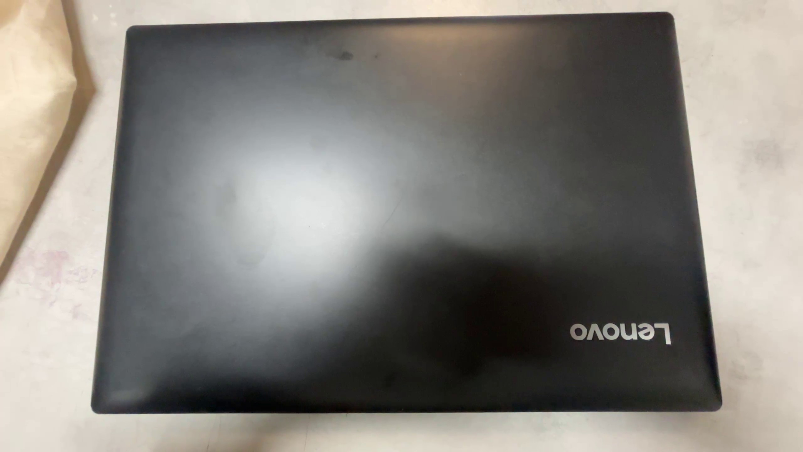 Lenovo IdeaPad 330-15IGM, Schwarz, Intel Celeron N4000, 16GB RAM, 256GB SSD, 15,6 Zoll Display, gebrauchtes Notebook. | Zustand: Gut – Bild 5