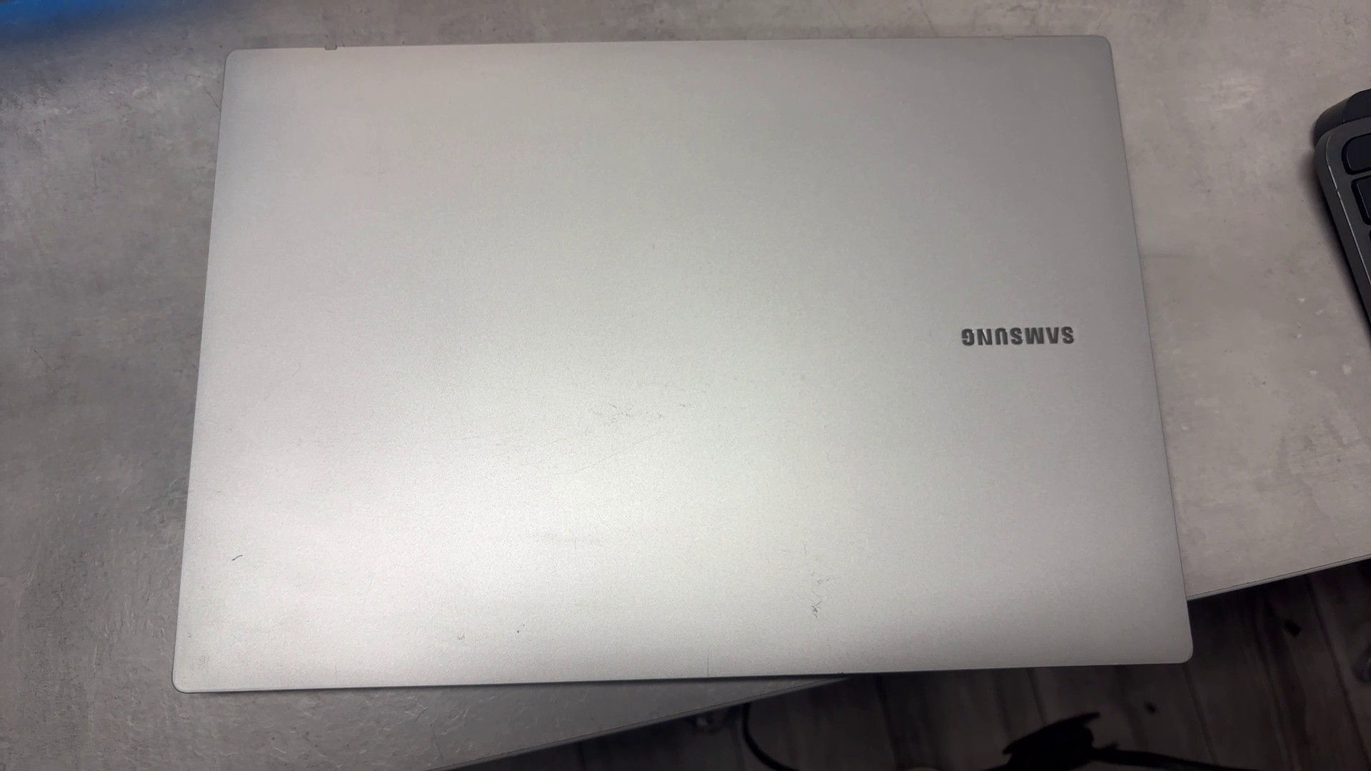 Samsung Galaxy Book Go LTE, Silber, Snapdragon 7c Gen 2, 4GB RAM, 128GB SSD, 14 Zoll FHD, Windows on ARM, sehr guter Zustand | Zustand: Sehr Gut – Bild 4