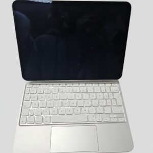 Apple iPad Pro 11" (M4) 256GB mit Magic Keyboard, Apple iPad Pro 11-Zoll M4, 256GB Speicher, inklusive Apple Magic Keyboard mit Trackpad. | Zustand: Gut | Farbe: schwarz