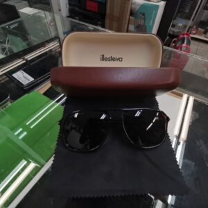 Hugo Boss Herren Sonnenbrille Havanna, Braune Sonnenbrille in Havanna-Optik, inklusive Illesteva-Etui. | Zustand: Sehr Gut