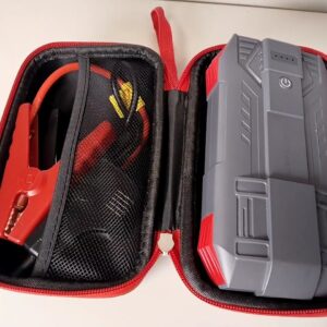 Povasee Jump Starter C20, Tragbare Starthilfe-Powerbank für 12V-Fahrzeuge, 2000A Spitzenstrom, inklusive OVP. | Zustand: Wie Neu