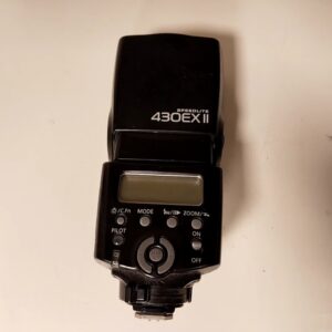 Canon Speedlite 430EX II Blitzgerät Schwarz, E-TTL II Blitzautomatik, Leitzahl 43, schwenkbarer Zoomreflektor, AF-Hilfslicht, Slave-Funktion | Zustand: Gebraucht