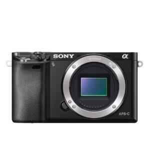 Sony Alpha 6000 Schwarz, 16-50mm Objektiv, Systemkamera mit 24.3 MP APS-C Sensor, inkl. Power Zoom Objektiv und Ladeadapter | Zustand: Sehr Gut