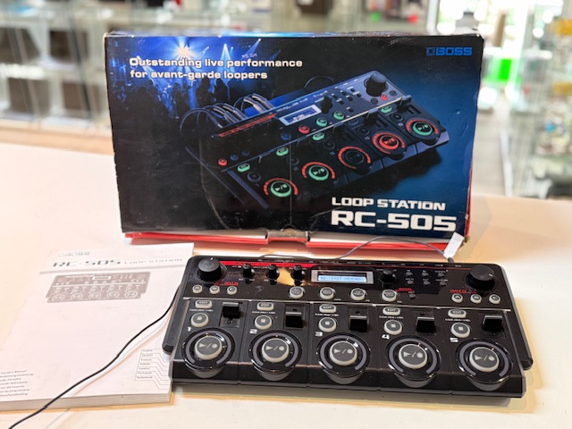 Boss RC-505 Loop Station, Tisch-Looper mit 5 Stereo-Spuren, inklusive Originalverpackung und Bedienungsanleitung. | Zustand: Gut – Bild 3