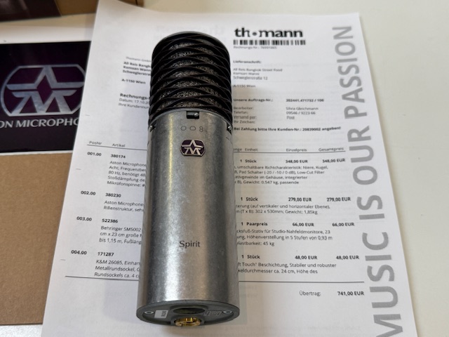 Aston Microphones Spirit Kondensatormikrofon, Multi-Pattern Großmembran-Mikrofon, inkl. Originalverpackung und Originalrechnung von Thomann | Zustand: Sehr Gut