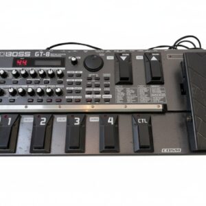 Boss GT-8 Multieffekt-Pedal, Leistungsstarker Gitarren-Effektprozessor mit Dual-COSM-Preamp, inklusive Netzteil. | Zustand: Gut
