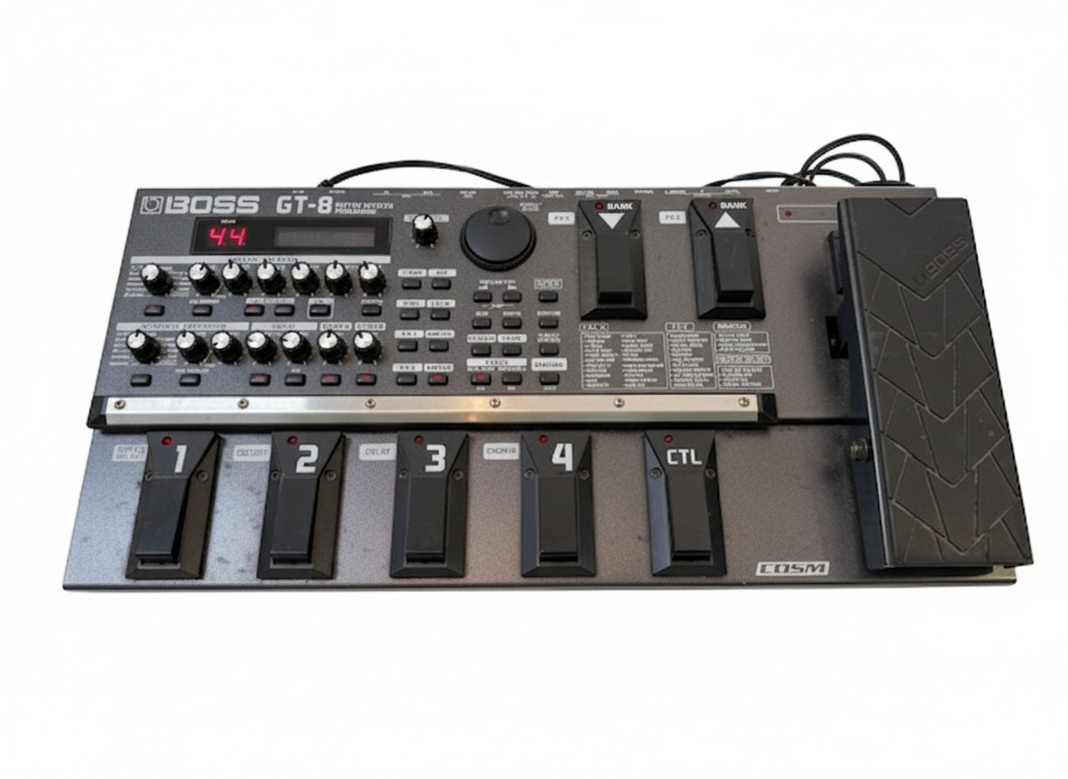 Boss GT-8 Multieffekt-Pedal, Leistungsstarker Gitarren-Effektprozessor mit Dual-COSM-Preamp, inklusive Netzteil. | Zustand: Gut