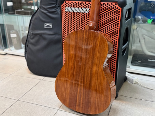 Yamaha G-230 Konzertgitarre, Klassische Akustikgitarre mit Nylonsaiten, inklusive passender Gitarrentasche. | Zustand: Gut – Bild 5