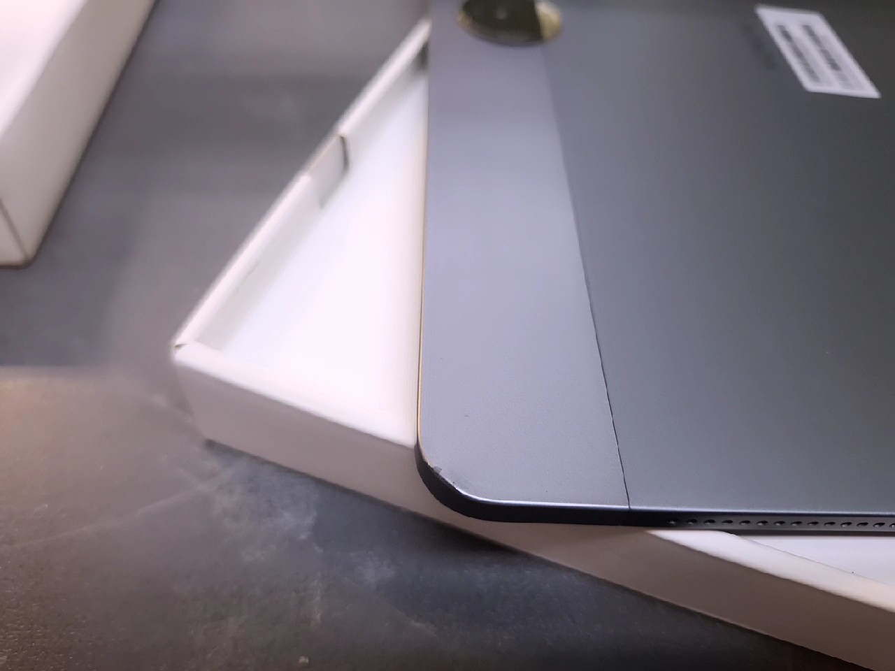 Honor Pad 9 mit Mobilfunk, 8 | 128GB, 12,1 Zoll, inkl. OVP, Gebrauchsspur an der Ecke | Zustand: Gut – Bild 3