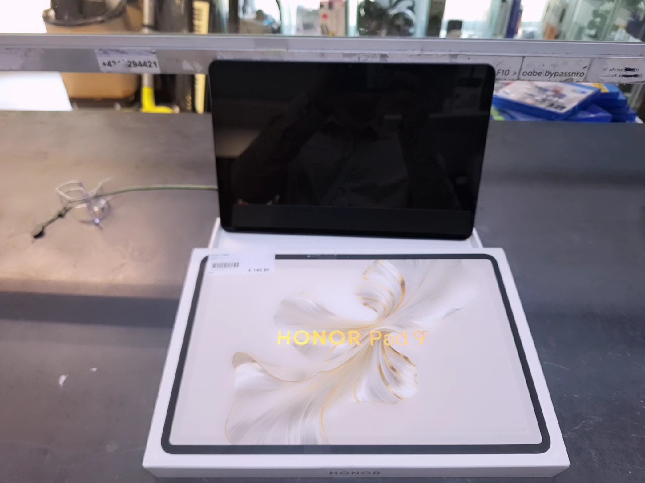 Honor Pad 9 mit Mobilfunk, 8 | 128GB, 12,1 Zoll, inkl. OVP, Gebrauchsspur an der Ecke | Zustand: Gut – Bild 4