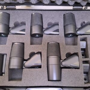 AKG D440 und D550 Emotion Mikrofon-Set, 4x D440, 1x D550, inkl. Koffer, H440 Halterungen(3St), und Zubehör, dynamische Instrumentenmikrofone. | Zustand: Sehr Gut