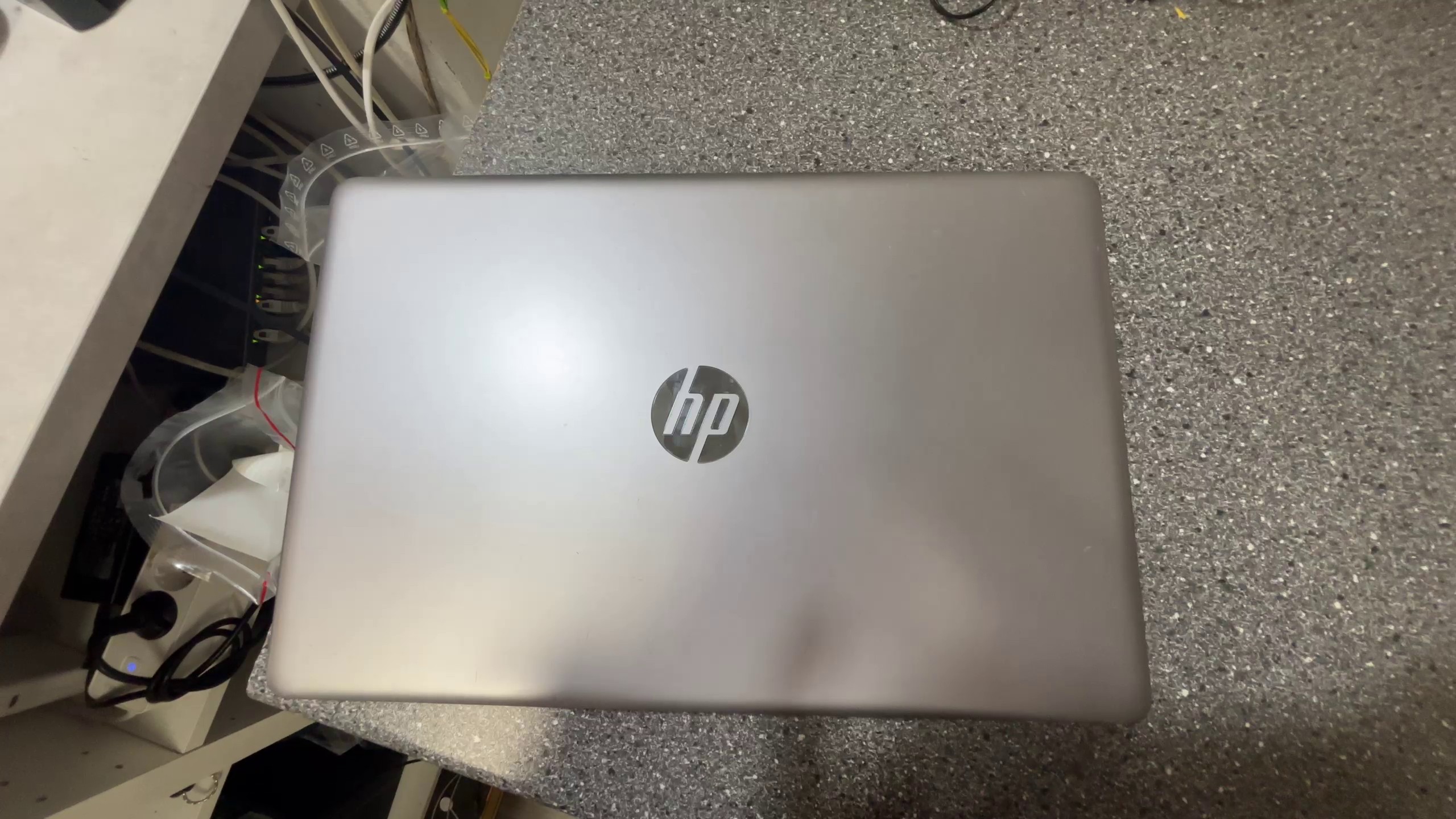 HP 250 G7, Intel Core i5-8265U, 15.6 Zoll, 8GB RAM, 512GB SSD, Windows 10, sehr guter Zustand | Zustand: Sehr Gut – Bild 3