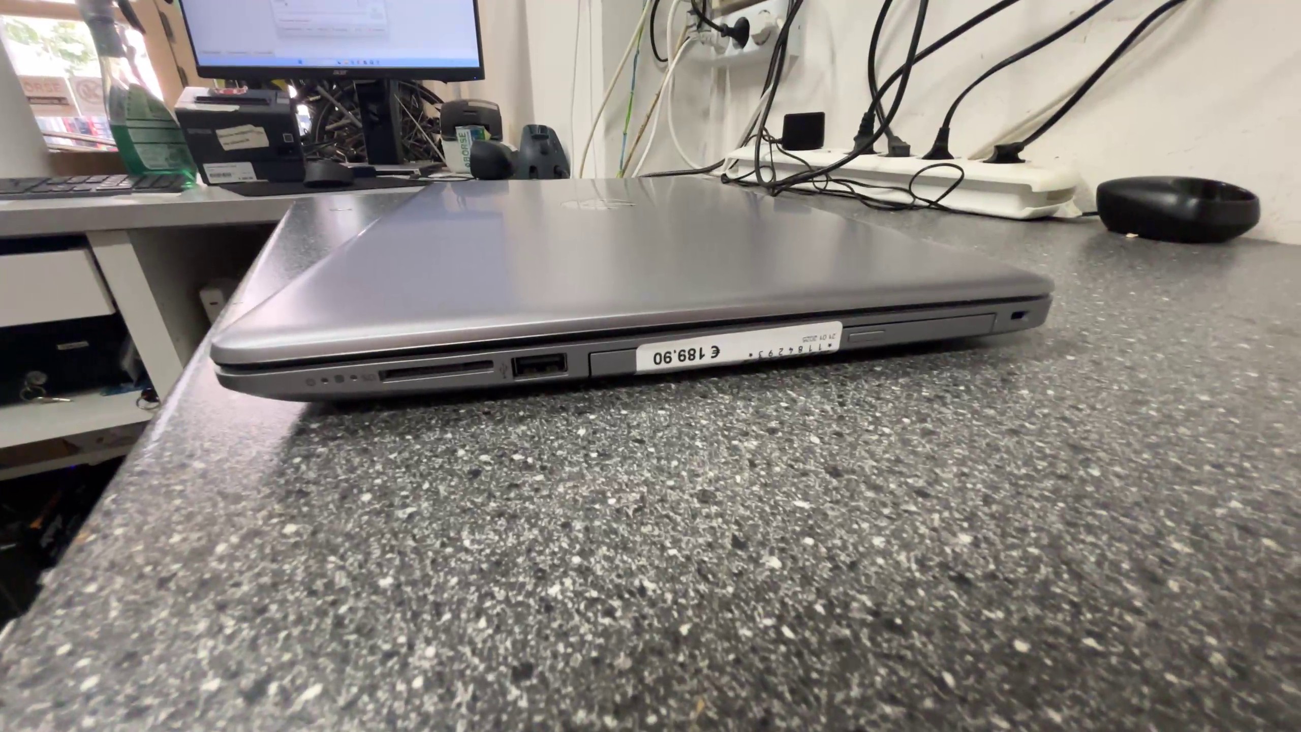 HP 250 G7, Intel Core i5-8265U, 15.6 Zoll, 8GB RAM, 512GB SSD, Windows 10, sehr guter Zustand | Zustand: Sehr Gut – Bild 5