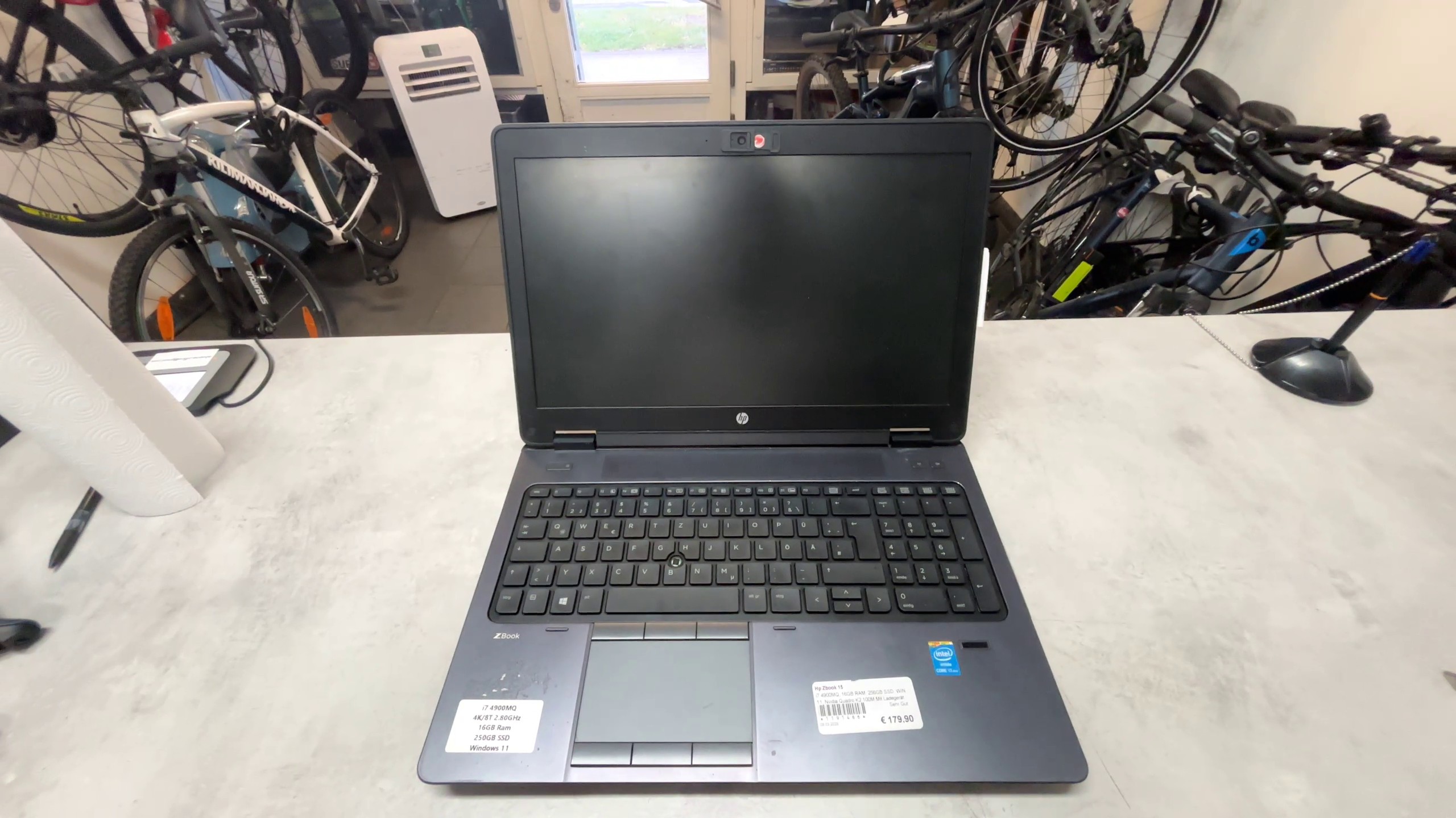 HP ZBook 15 G1, i7-4900MQ, 16GB RAM, 256GB SSD, Nvidia Quadro K2100M, Windows 11, inkl. Ladegerät, gebrauchter Zustand | Zustand: In Ordnung