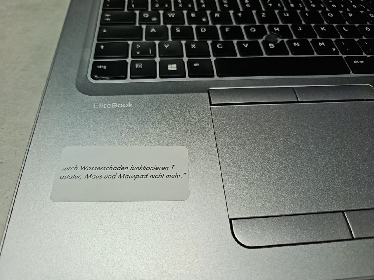 HP EliteBook 850 G3, i7, 8GB RAM, 650GB SSD, Inkl. Ladegerät, Wasserschaden: Tastatur, Maus und Mauspad ohne Funktion. | Zustand: Sehr Gut – Bild 2
