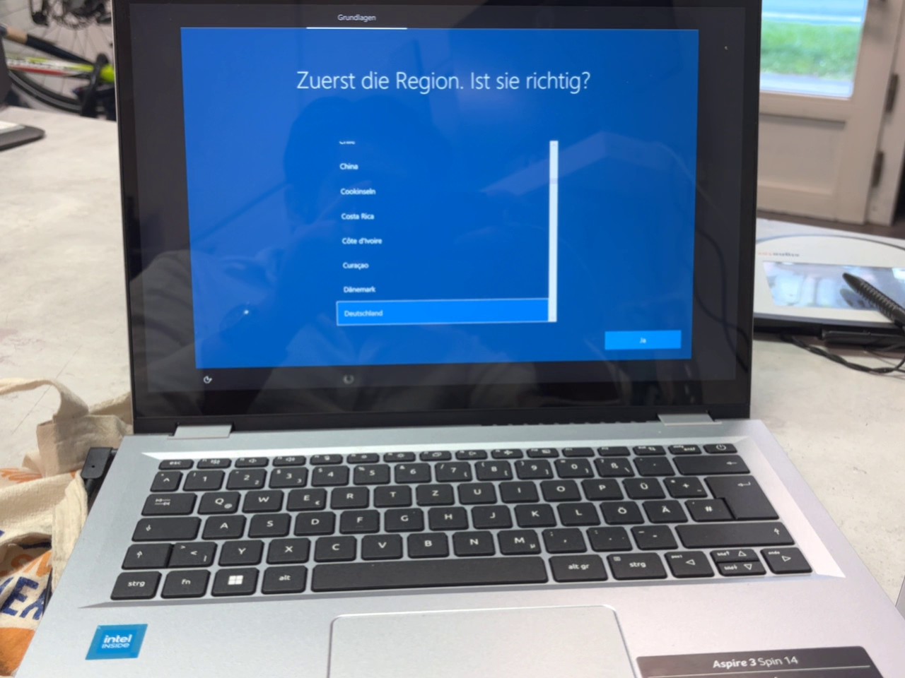 Acer Aspire 3 Spin 14 A3SP14-31PT, 14 Zoll 2-in-1 Convertible, WUXGA Touchscreen, 360° Scharnier, Intel Prozessor, silber | Zustand: Sehr Gut
