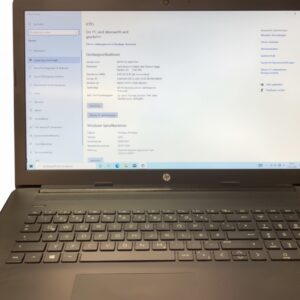HP Laptop 17-ca, AMD Ryzen 3, 17,3 Zoll Display, AMD Radeon Vega Graphics, 8GB RAM 118 SSD, inkl. Ladegerät, gebrauchter Zustand | Zustand: Sehr Gut