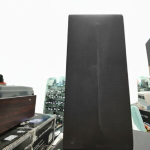 LG Subwoofer SPN4B-W Schwarz, Aktiver, kabelloser Subwoofer für Ladegerät Soundbar-System SN4, 200W Leistung, Farbe: Schwarz. | Zustand: Gut