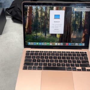 Apple MacBook Air 13 Zoll 2020, Intel Core i7, 16 GB RAM, 512 GB SSD, 1053 Ladezyklen | Zustand: Gut