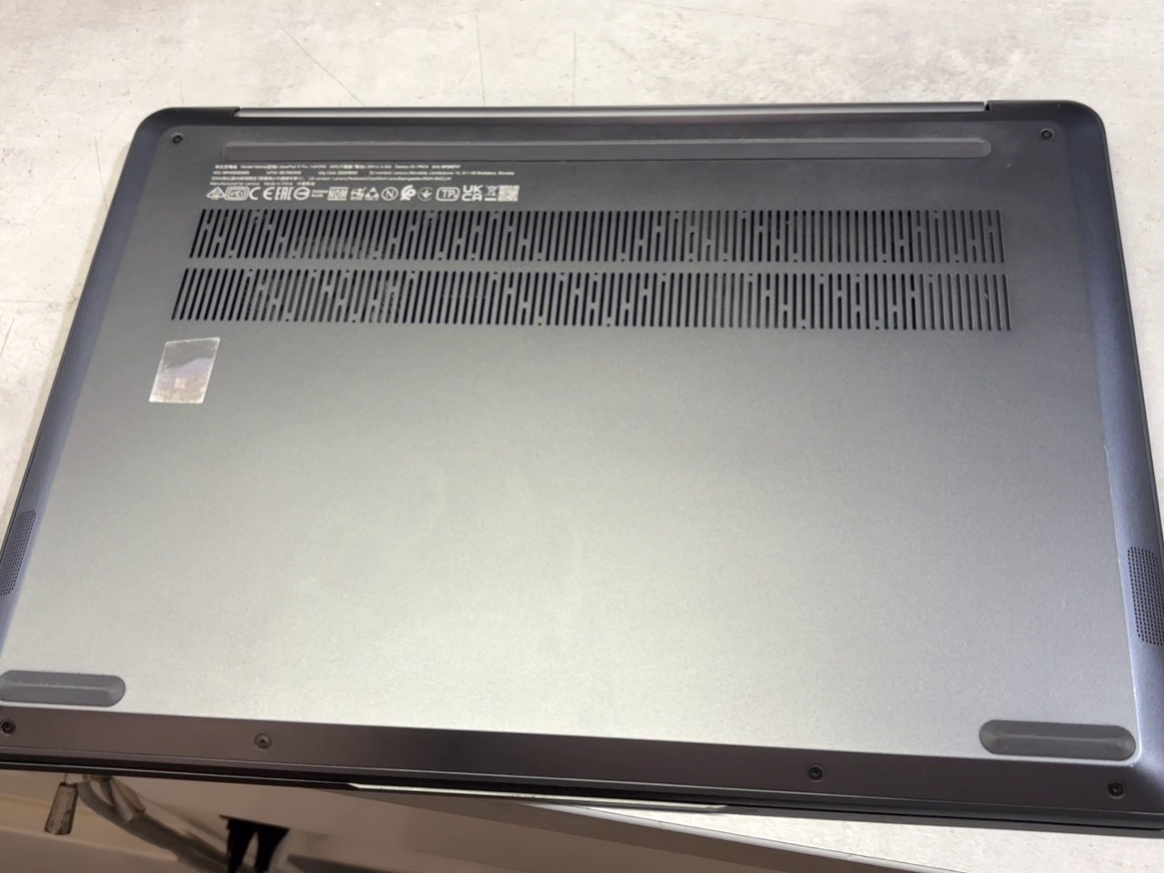Lenovo IdeaPad 5 Pro 14ACN6 Storm Grey, AMD Ryzen 5 5600U, 8GB RAM, 512GB SSD, 14 Zoll, inkl. Netzteil | Zustand: Gebraucht – Bild 4