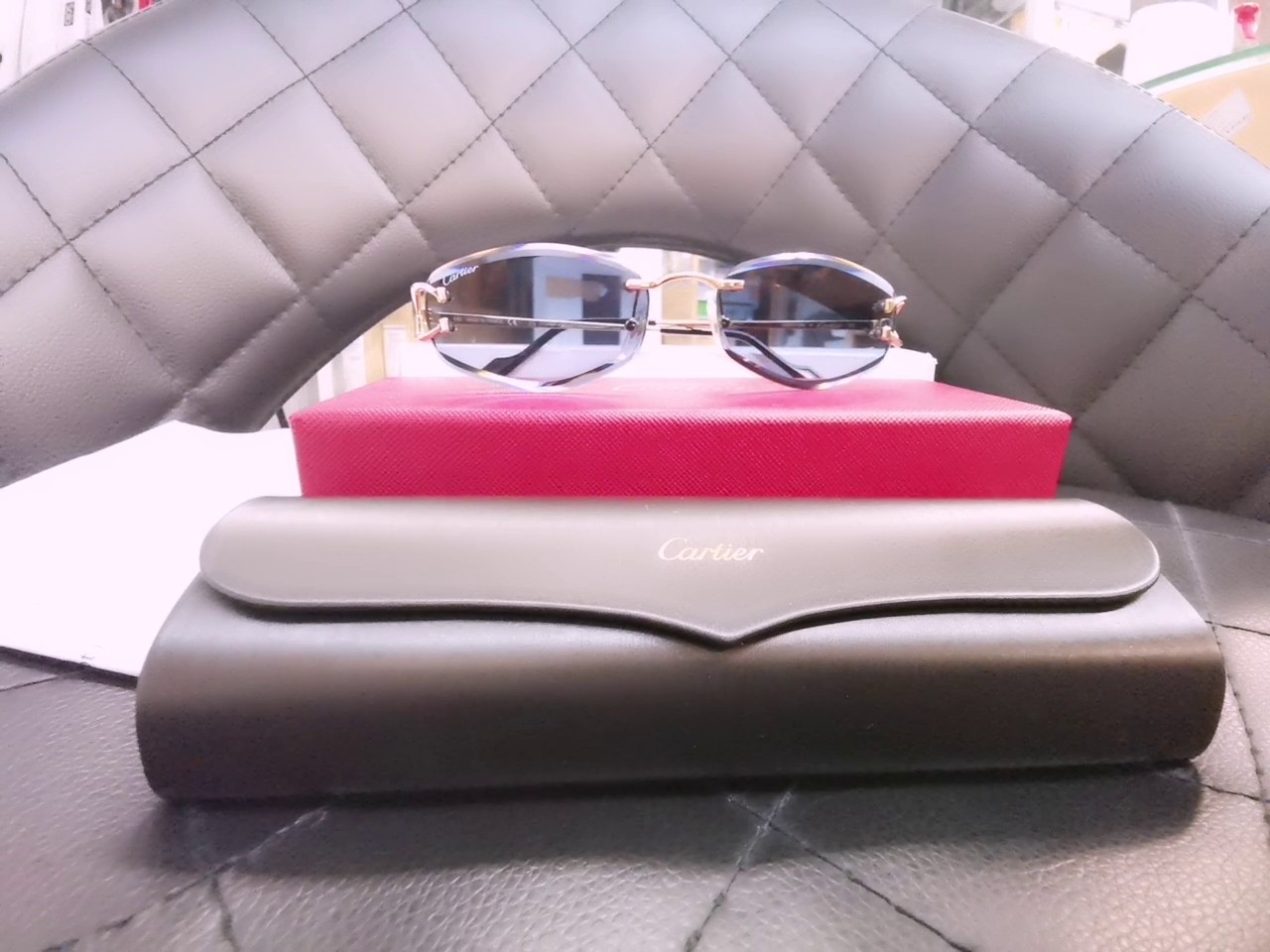 Cartier CT0467S 002 Gold/Blau, Unisex Sonnenbrille, randlos, inkl. OVP und Originalrechnung vom 15.05.2026 | Zustand: Neu – Bild 2
