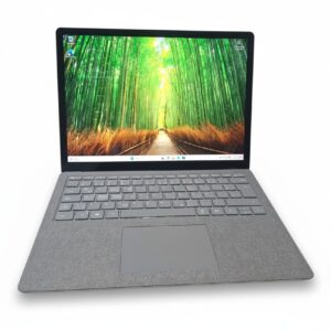 Microsoft Surface Laptop 1769 i5 4GB 120GB, Intel Core i5, 4 GB RAM, 120 GB SSD, Windows 11 Pro, inkl. Ladegerät | Zustand: Gut