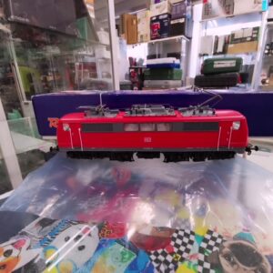 Roco BR 111 022-0 DB Verkehrsrot, Elektrolokomotive, Spur H0, Epoche V, analoges Modell mit Schnittstelle NEM 652 | Zustand: Wie Neu